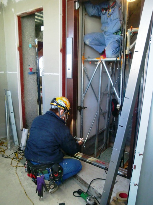 目黒区洗足マンション エレベーター工事