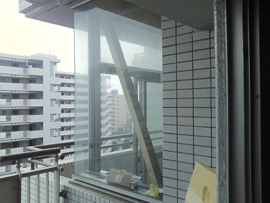 サンルーム　フィクス窓　インプラス