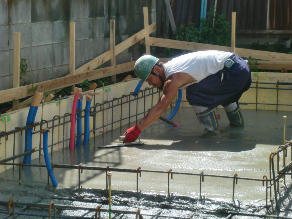 耐圧盤　ベタ基礎　コンクリート