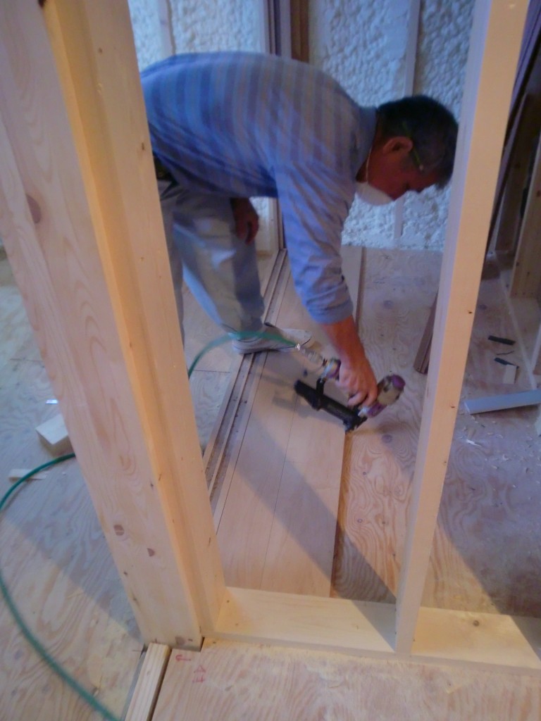 - コトブキホームビルダー|目黒区・品川区の狭小地での注文住宅を手掛ける工務店 目黒区A邸 フローリング