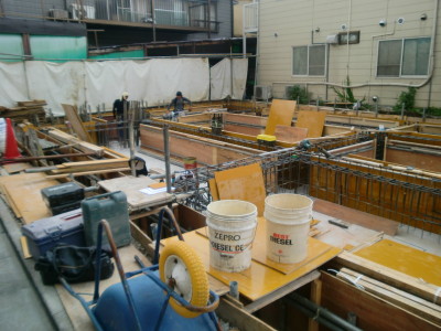 ニコマビル　基礎立ち上がり枠