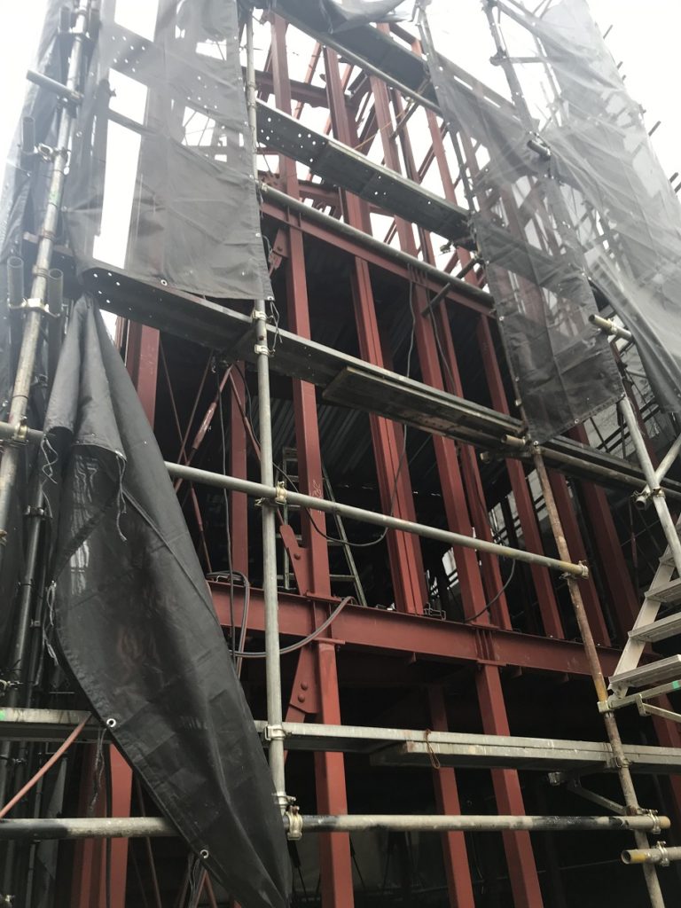 コトブキホームビルダー目黒区A邸鉄骨住宅　鉄骨工事