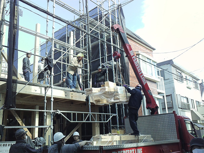 コトブキホームビルダー　目黒区Ｈ邸　建て方