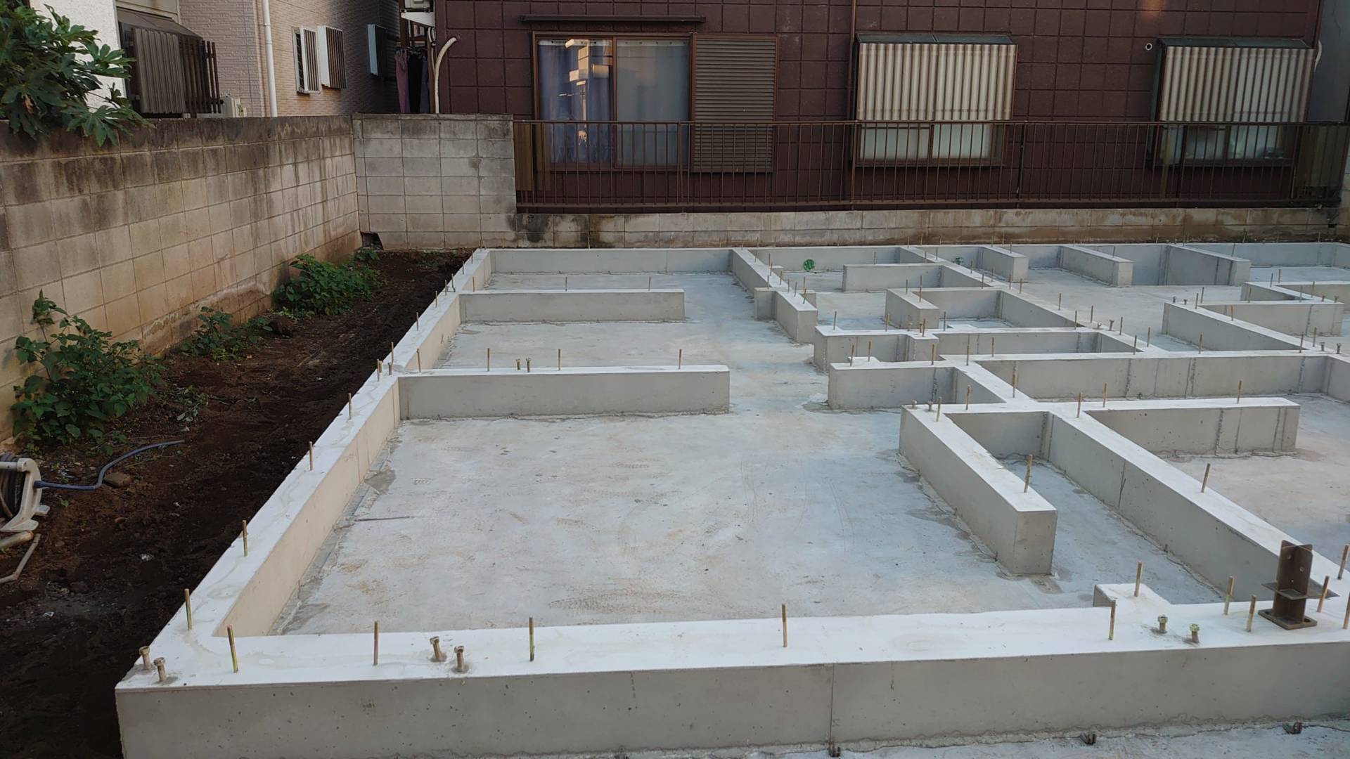 コトブキホームビルダー　品川区A邸賃貸併用住宅　ベタ基礎