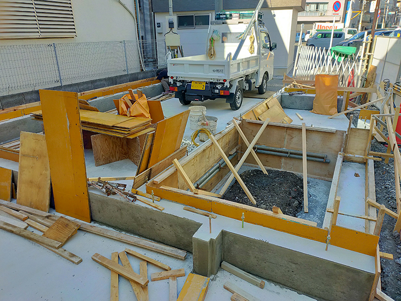 コトブキホームビルダー　文京区H邸　型枠はずし