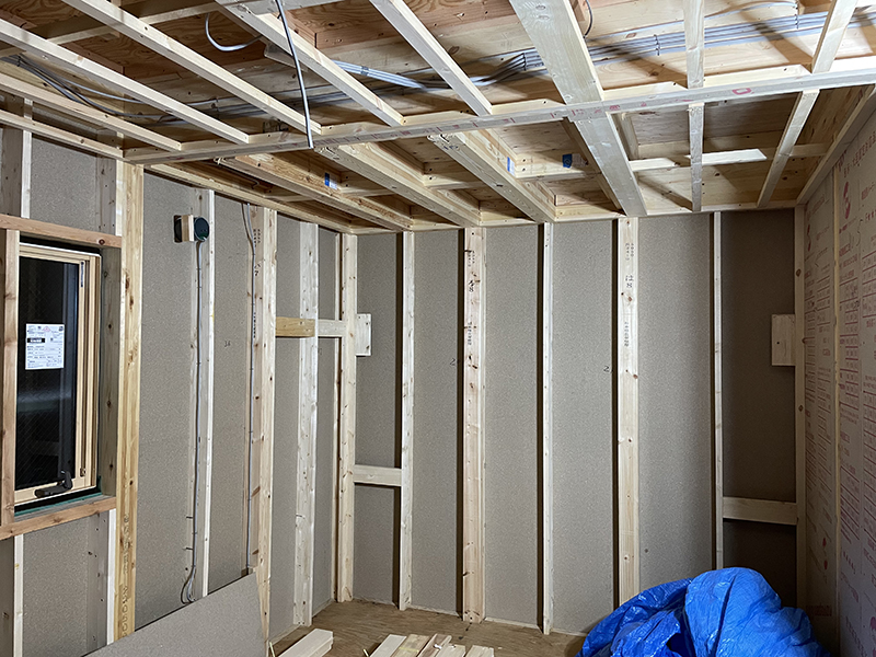 コトブキホームビルダー目黒区M・N邸二世帯住宅　木工事