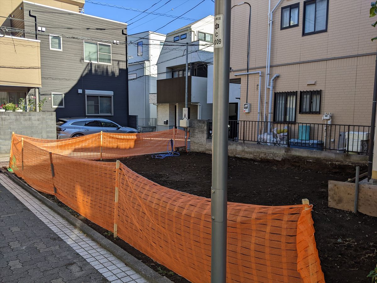 コトブキホームビルダー目黒区A邸土工事