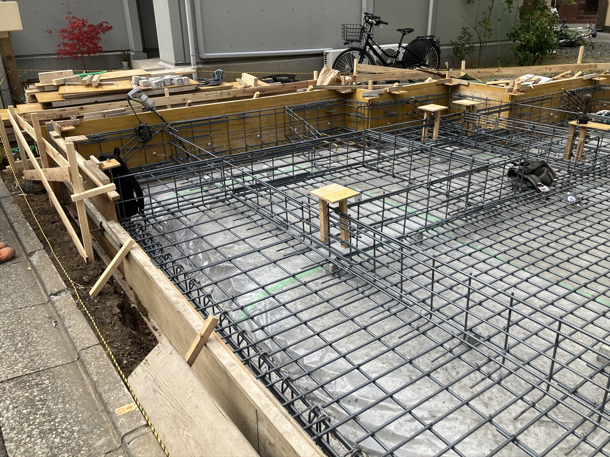 コトブキホームビルダー目黒区I 邸ベタ基礎工事