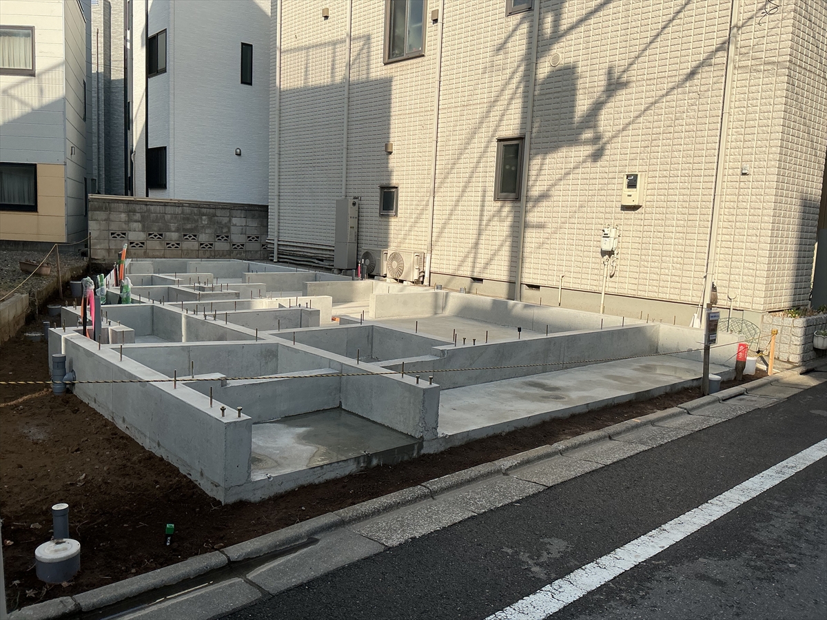 コトブキホームビルダー目黒区I邸ベタ基礎完成