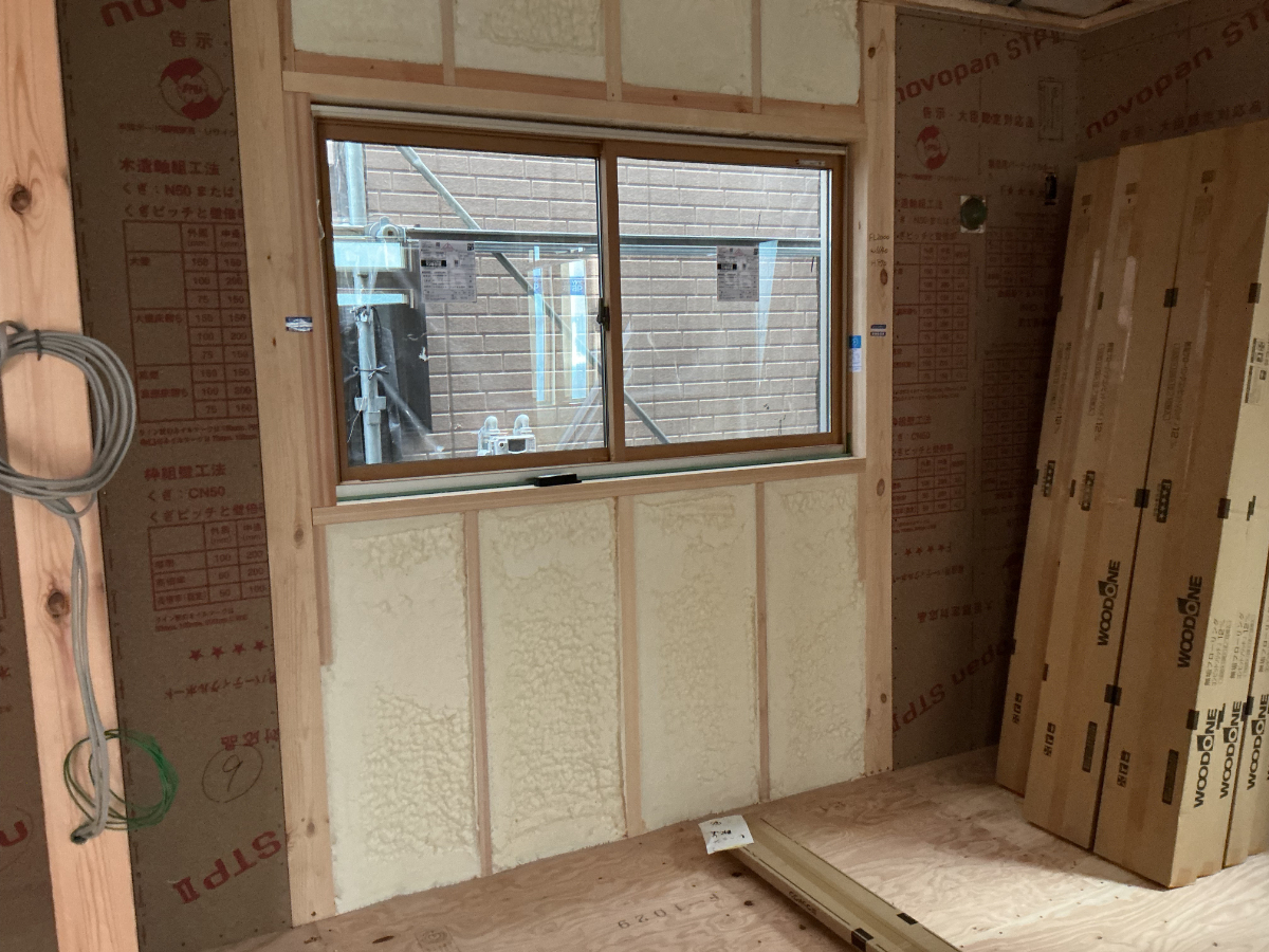 コトブキホームビルダー目黒区A邸 断熱吹付け