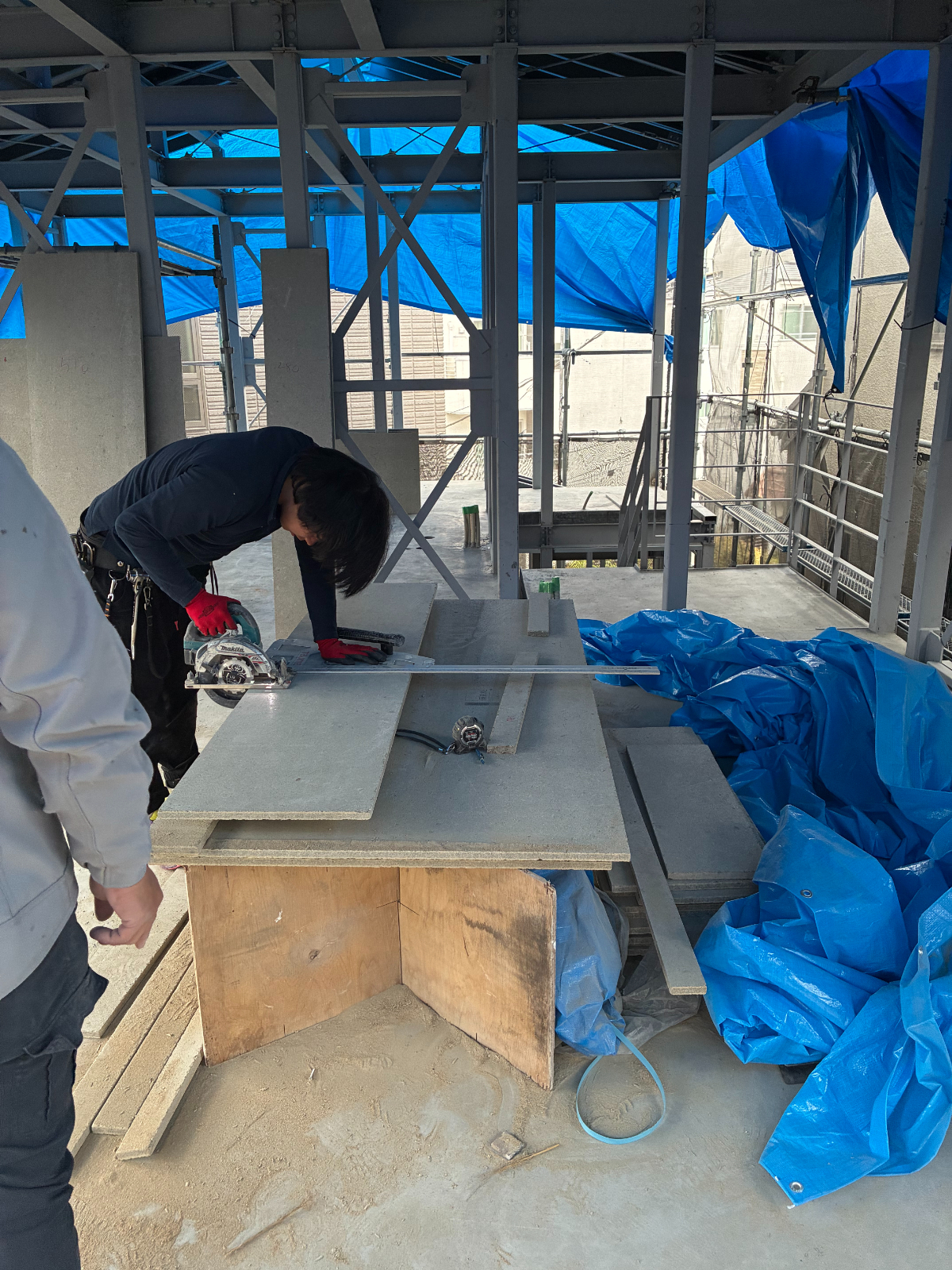 コトブキホームビルダー目黒区A邸AP　鉄骨構階建て集合住宅構造